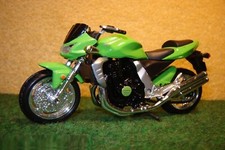 1:18 Kawasaki Z 1000 Grün